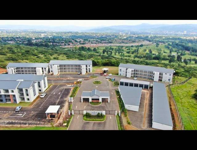 2 BEDROOM APARTMENT FOR SALE IN HAYFIELDS